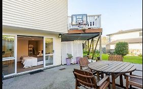 Private Studio Close To City